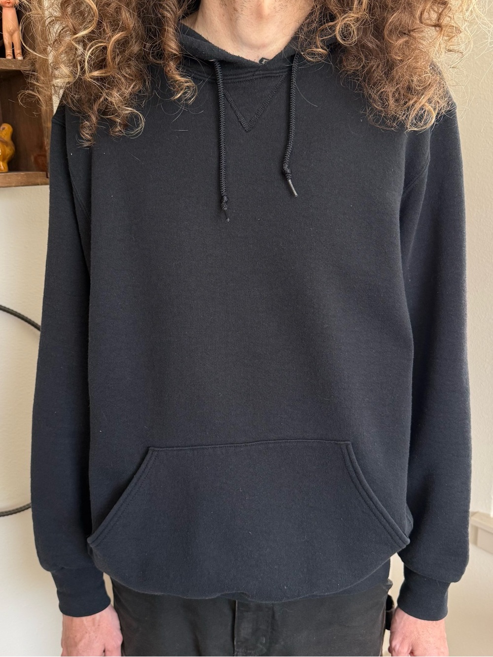 Vintage 90s Y2K Russell Athletic Black Blank Pullover Hoodie ~ Size Medium
